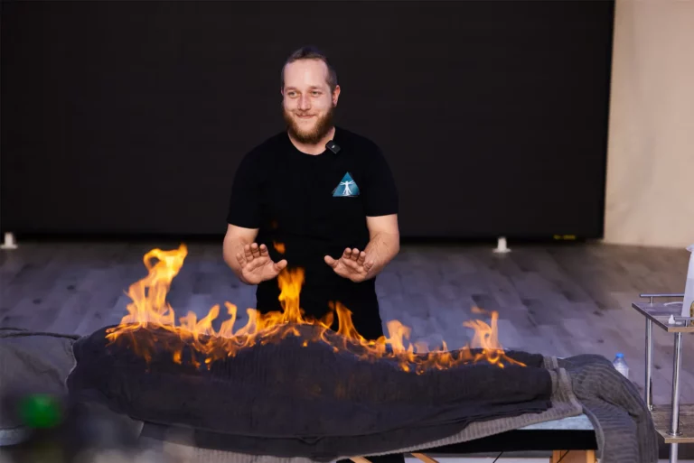 конференция 2023 yDliEp5BhP0