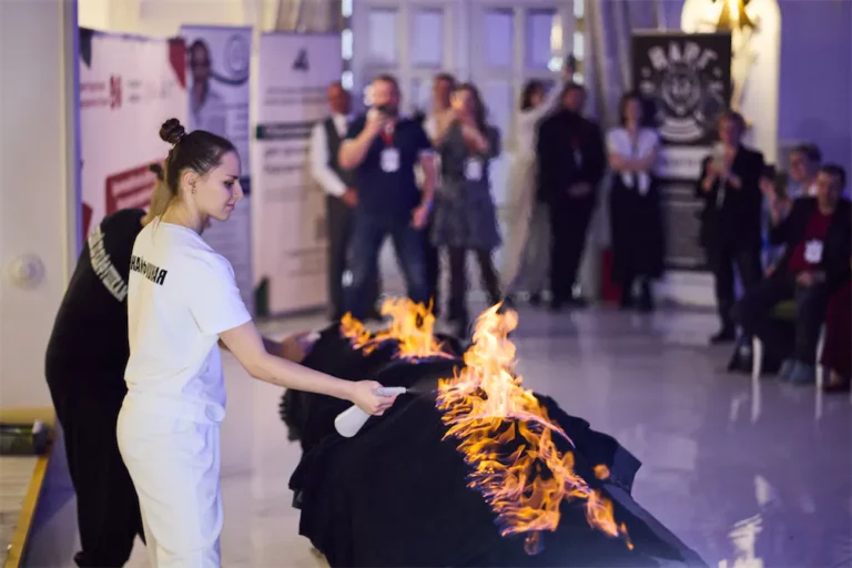 Шоу огненного массажа